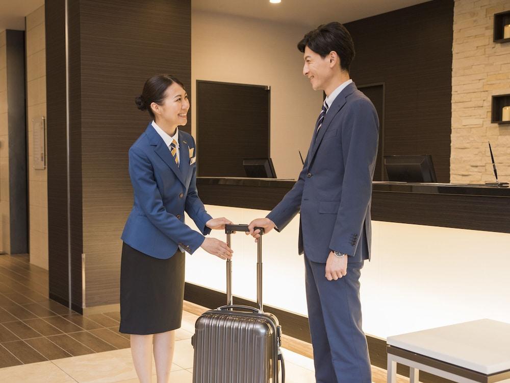 Comfort Hotel Miyazaki Bagian luar foto